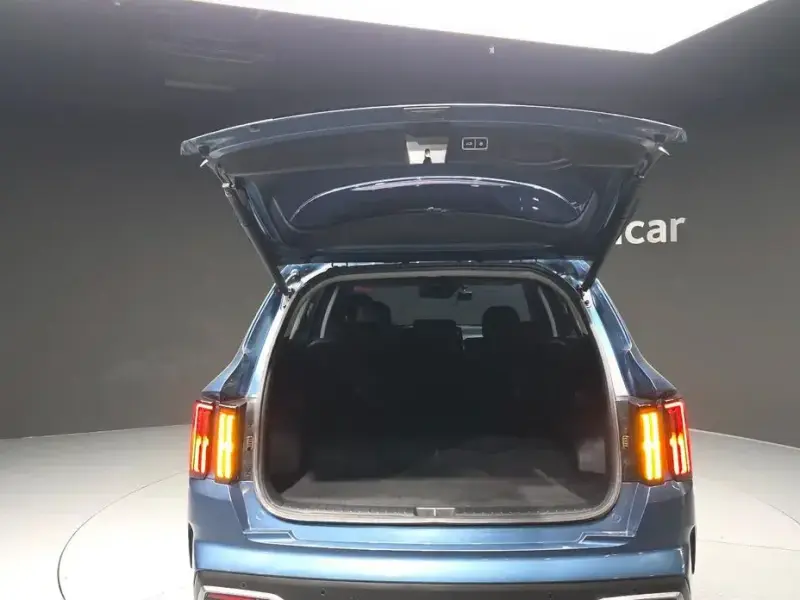 2023 Kia Sorento с пробегом 92 290 км