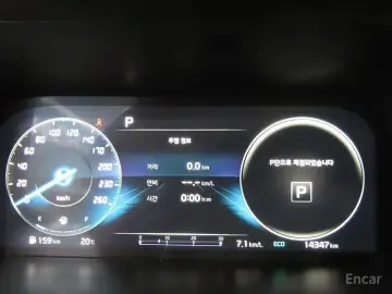 2023 Kia Sorento с пробегом 14 328 км