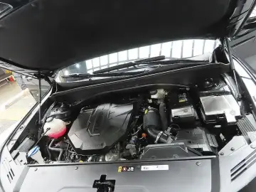 2023 Kia Sorento с пробегом 14 328 км