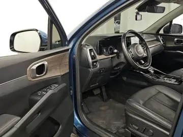 2022 Kia Sorento с пробегом 72 290 км