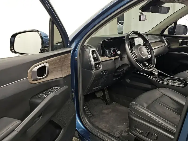2022 Kia Sorento с пробегом 72 290 км
