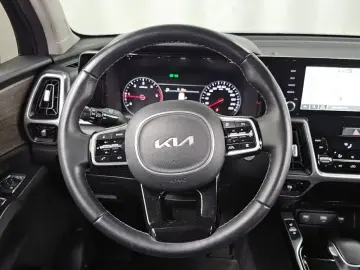 2022 Kia Sorento с пробегом 72 290 км