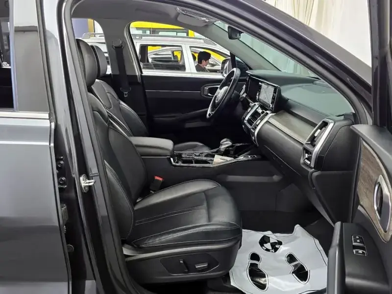 2022 Kia Sorento с пробегом 90 263 км