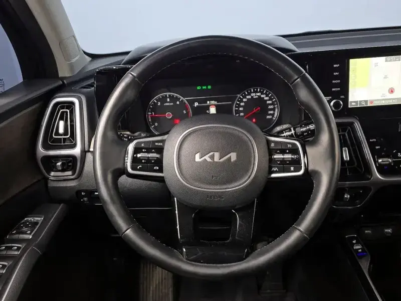 2023 Kia Sorento с пробегом 60 631 км