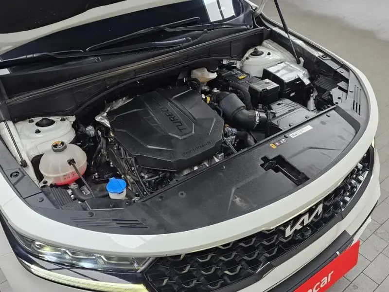 2023 Kia Sorento с пробегом 156 117 км