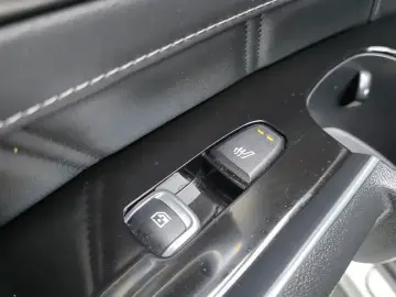 2023 Kia Sorento с пробегом 33 492 км