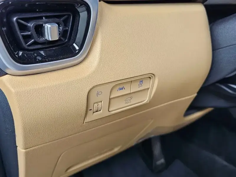 2023 Kia Sorento с пробегом 156 117 км