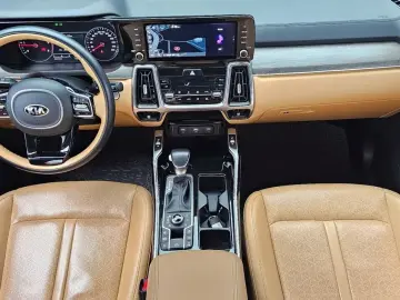 2020 Kia Sorento с пробегом 73 312 км