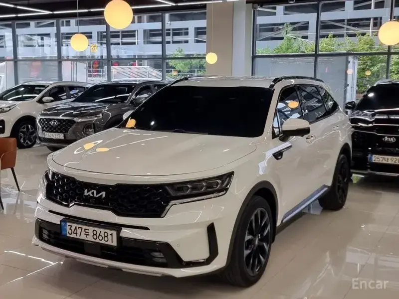 2023 Kia Sorento с пробегом 48 550 км