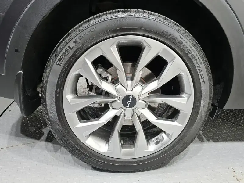 2022 Kia Sorento с пробегом 25 851 км