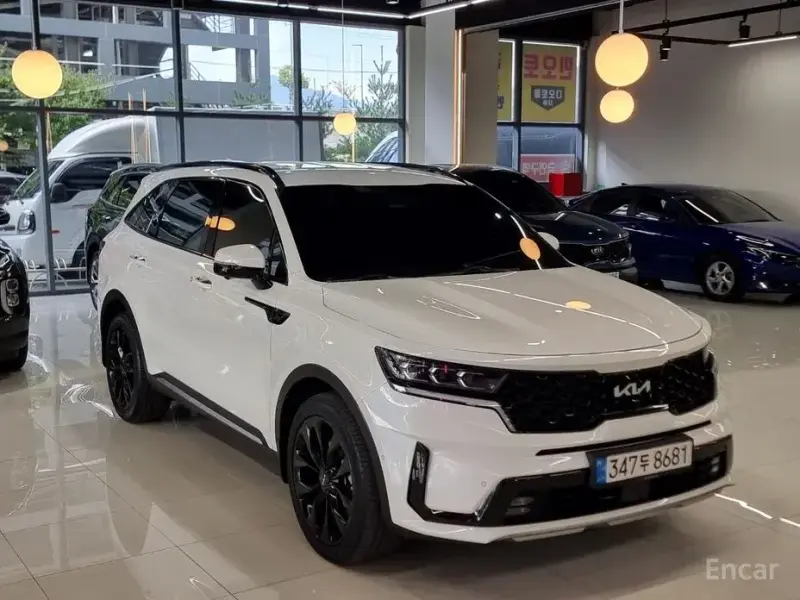 2023 Kia Sorento с пробегом 48 550 км