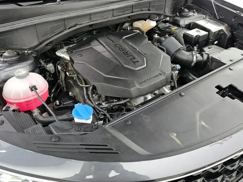 2022 Kia Sorento с пробегом 25 851 км