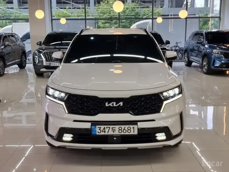 2023 Kia Sorento с пробегом 48 550 км