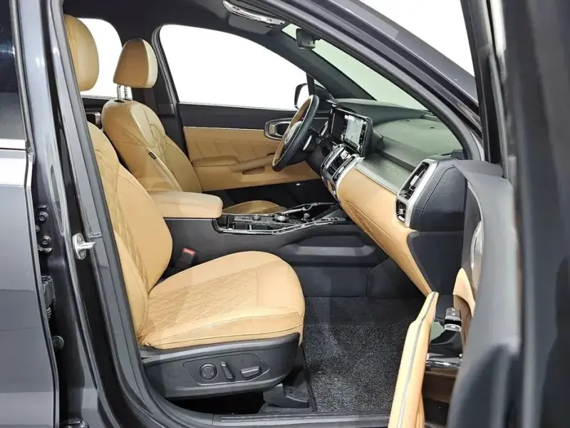 2022 Kia Sorento с пробегом 25 851 км