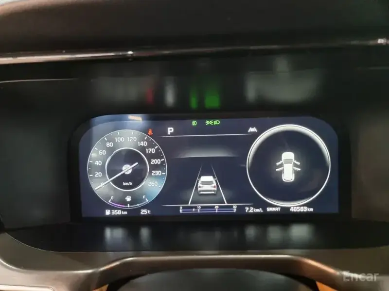 2023 Kia Sorento с пробегом 48 550 км