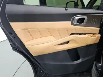 2022 Kia Sorento с пробегом 25 851 км