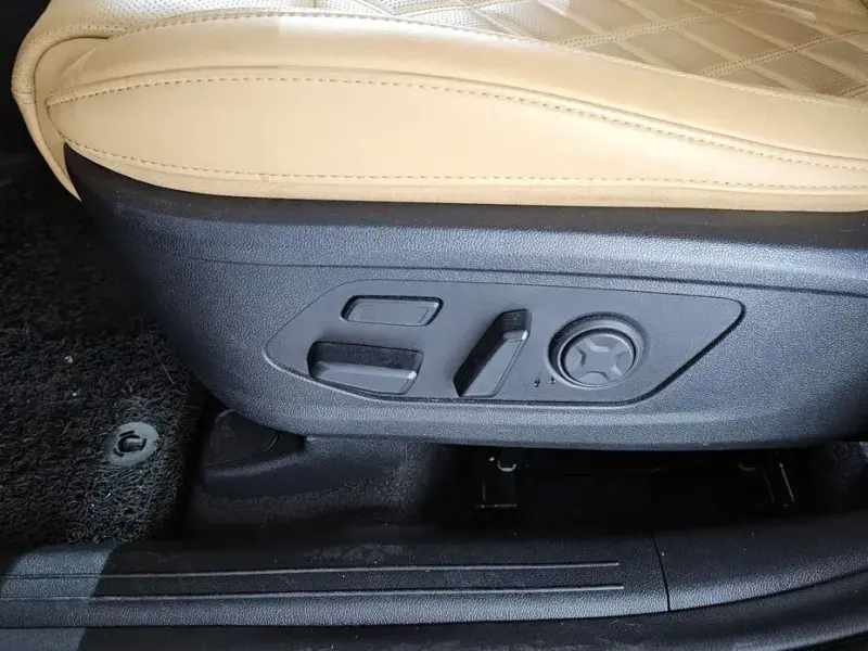 2022 Kia Sorento с пробегом 25 851 км