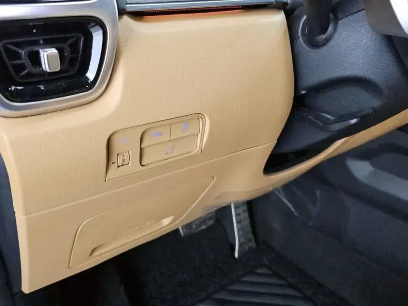 2022 Kia Sorento с пробегом 25 851 км