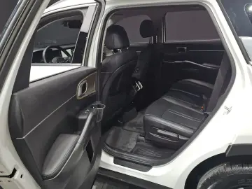 2021 Kia Sorento с пробегом 21 099 км