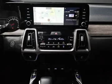 2021 Kia Sorento с пробегом 21 099 км