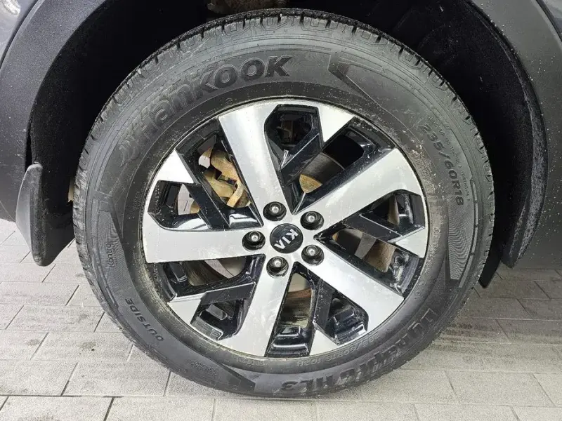 2020 Kia Sorento с пробегом 93 737 км