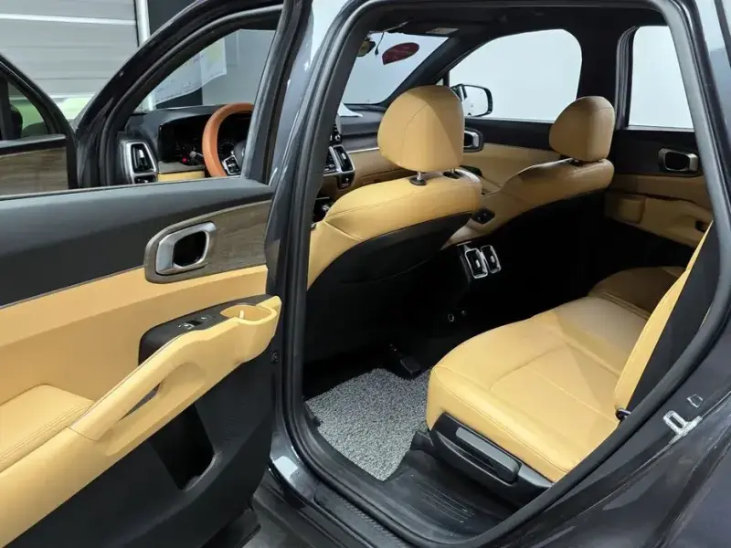 2021 Kia Sorento с пробегом 130 744 км