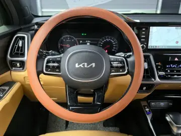 2021 Kia Sorento с пробегом 130 744 км