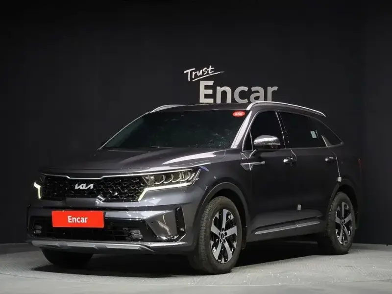 2023 Kia Sorento с пробегом 122 771 км