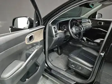 2021 Kia Sorento с пробегом 119 691 км
