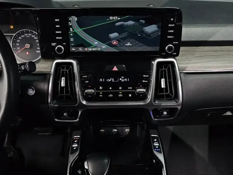 2021 Kia Sorento с пробегом 119 691 км