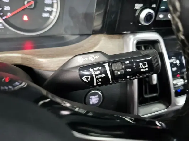 2021 Kia Sorento с пробегом 119 691 км