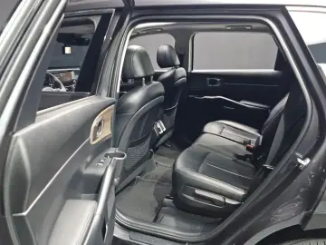 2023 Kia Sorento с пробегом 75 875 км