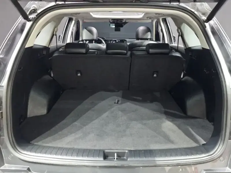 2023 Kia Sorento с пробегом 75 875 км