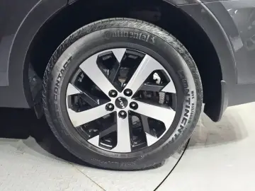 2023 Kia Sorento с пробегом 75 875 км