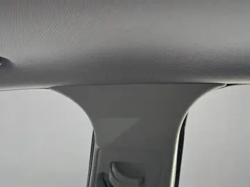 2023 Kia Sorento с пробегом 75 875 км