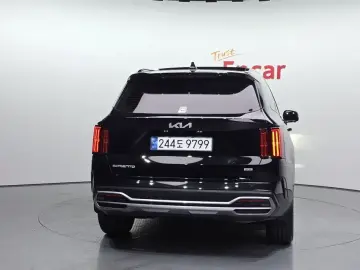 2023 Kia Sorento с пробегом 39 365 км