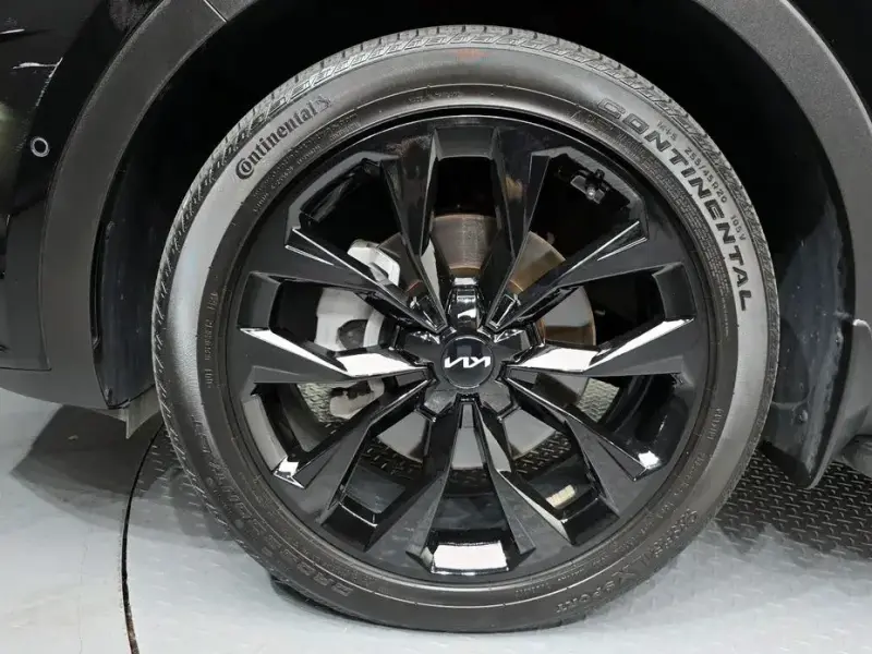 2023 Kia Sorento с пробегом 39 365 км