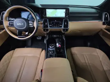 2023 Kia Sorento с пробегом 39 365 км