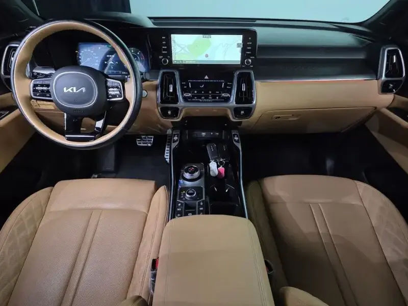 2023 Kia Sorento с пробегом 39 365 км