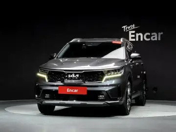 2023 Kia Sorento с пробегом 73 876 км