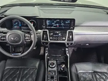 2020 Kia Sorento с пробегом 77 097 км