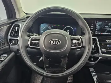 2020 Kia Sorento с пробегом 77 097 км