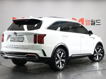 2021 Kia Sorento с пробегом 124 301 км