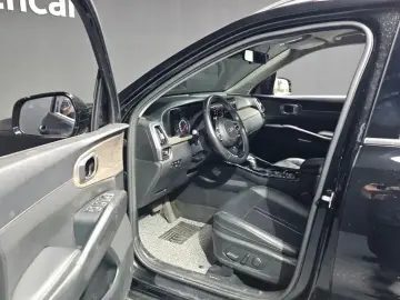 2021 Kia Sorento с пробегом 104 617 км