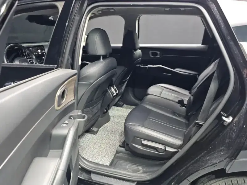 2021 Kia Sorento с пробегом 104 617 км