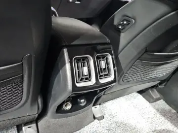 2021 Kia Sorento с пробегом 104 617 км