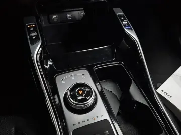 2023 Kia Sorento с пробегом 62 851 км