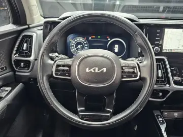 2023 Kia Sorento с пробегом 62 851 км