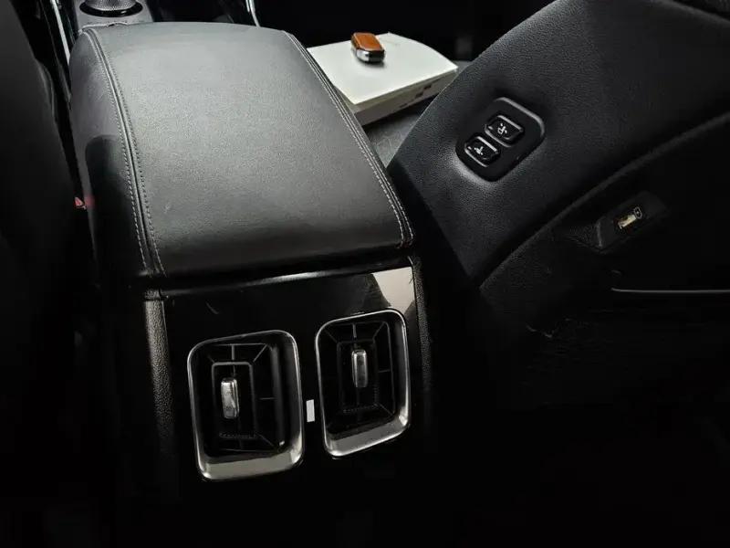 2023 Kia Sorento с пробегом 62 851 км