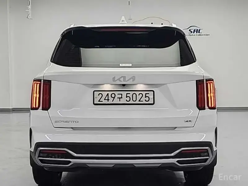2023 Kia Sorento с пробегом 85 838 км